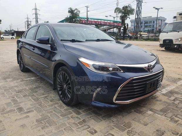 Toyota Avalon 2017 Blue