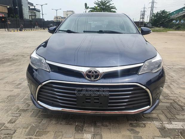 Toyota Avalon 2017 Blue