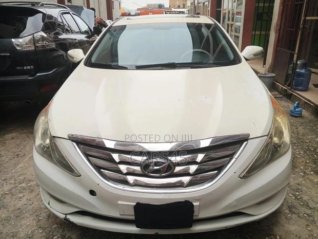 Hyundai Sonata 2011 White