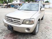 Toyota Highlander 2004 Gold for sale
