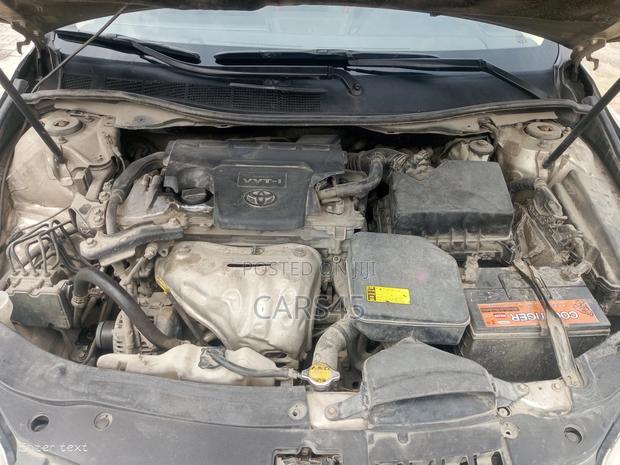 Toyota Camry 2015 Gold