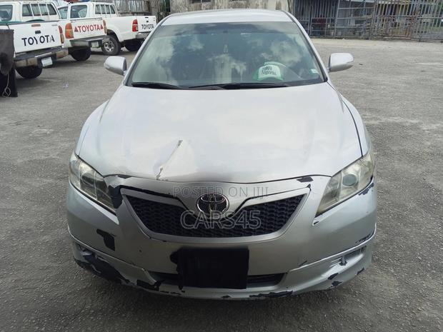 Toyota Camry SE 4dr Sedan (2.4L 4cyl 5A) 2007 Silver