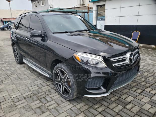 Mercedes-Benz GLE-Class 2017 Black