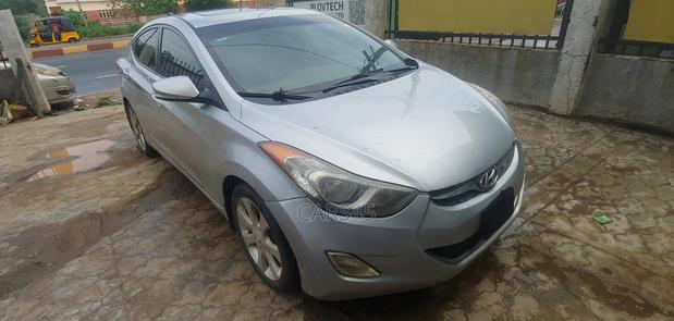 Hyundai Elantra 2012 Silver