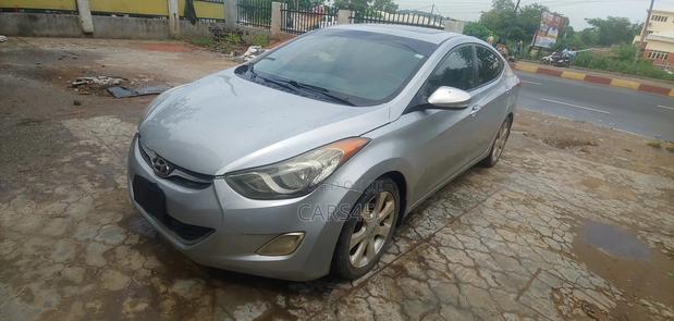 Hyundai Elantra 2012 Silver