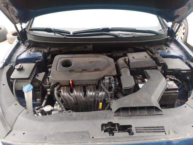 Hyundai Sonata 2019 Blue