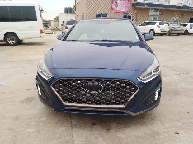 Hyundai Sonata 2019 Blue
