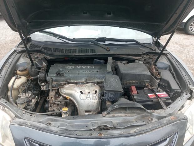 Toyota Camry 2009 Gray