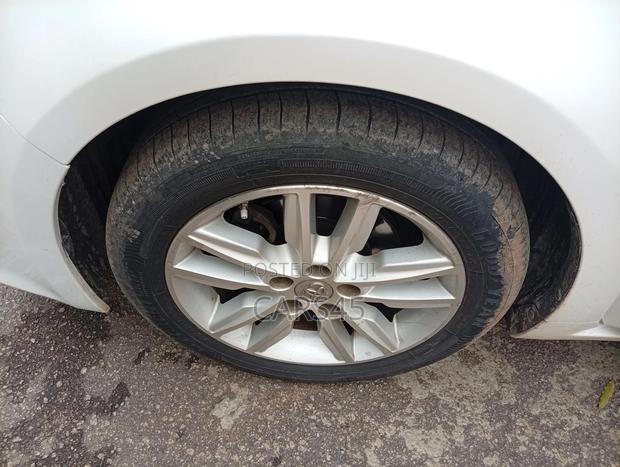 Toyota Avalon 2015 White