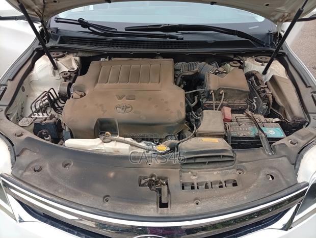 Toyota Avalon 2015 White