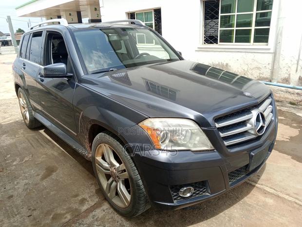 Mercedes-Benz GLK-Class 2010 Gray