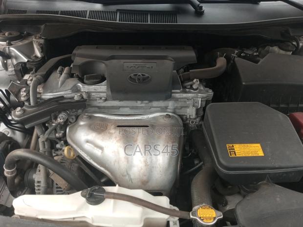 Toyota Camry 2014 Silver