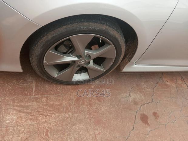 Toyota Camry 2014 Silver