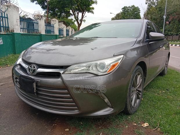 Toyota Camry 2015 Gray