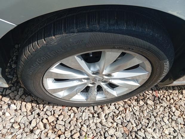 Toyota Venza 2014 Silver