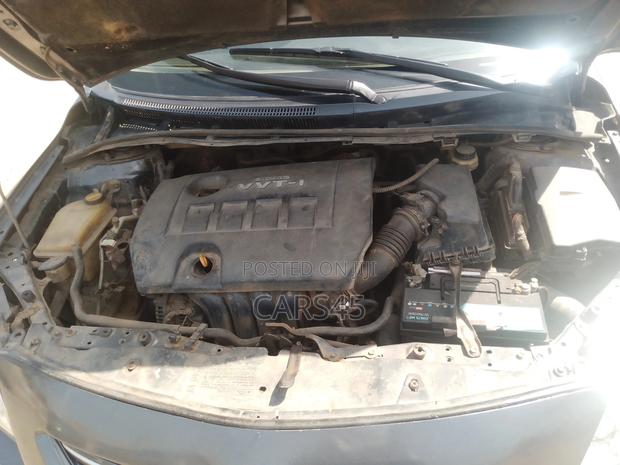 Toyota Corolla 1.8 LE 2008 Gray