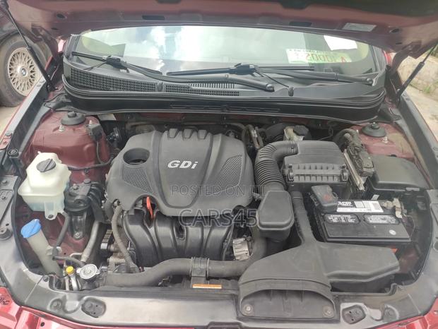 Hyundai Sonata 2012 Red