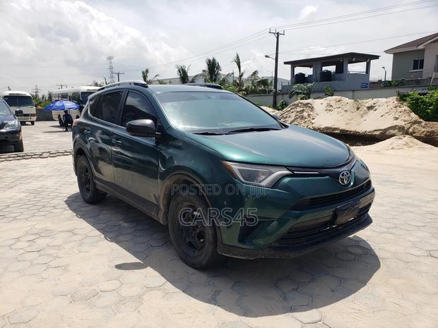 Toyota RAV4 2016 Green