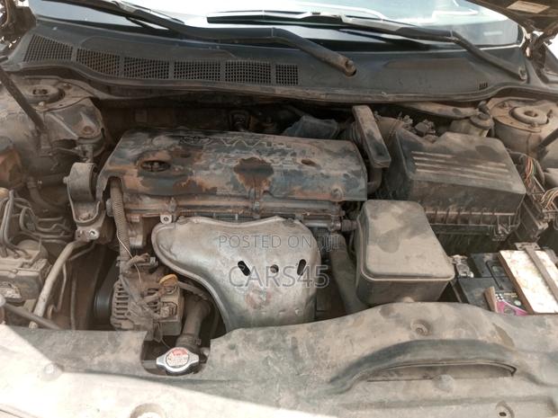 Toyota Camry 2009 Gray