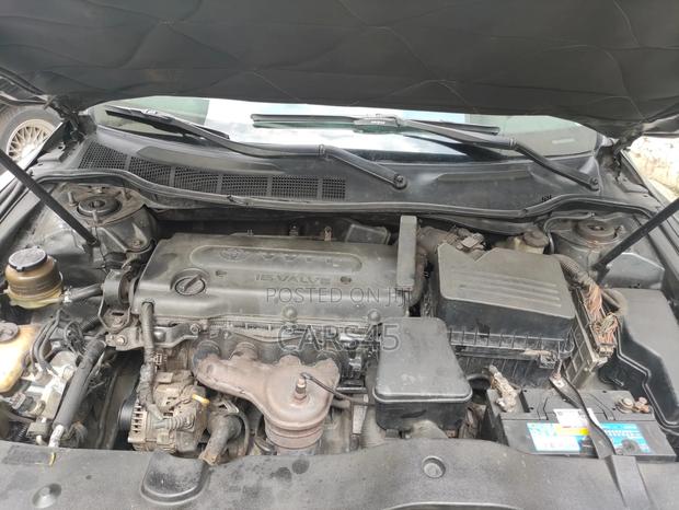 Toyota Camry 2009 Gray