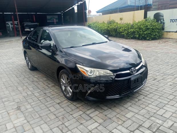 Toyota Camry 2016 Black