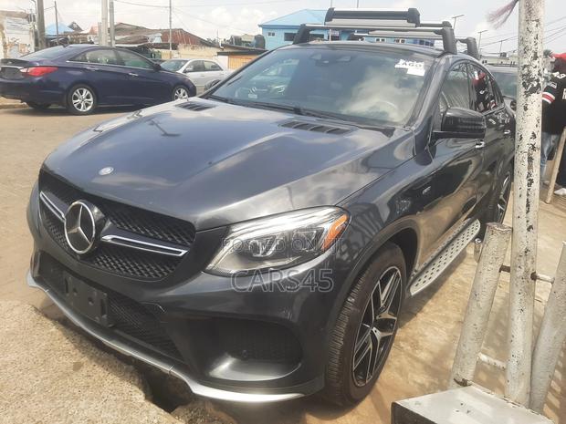 Mercedes-Benz GLE-Class 2016 Gray
