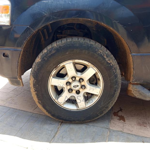 Ford Expedition 2011 Black