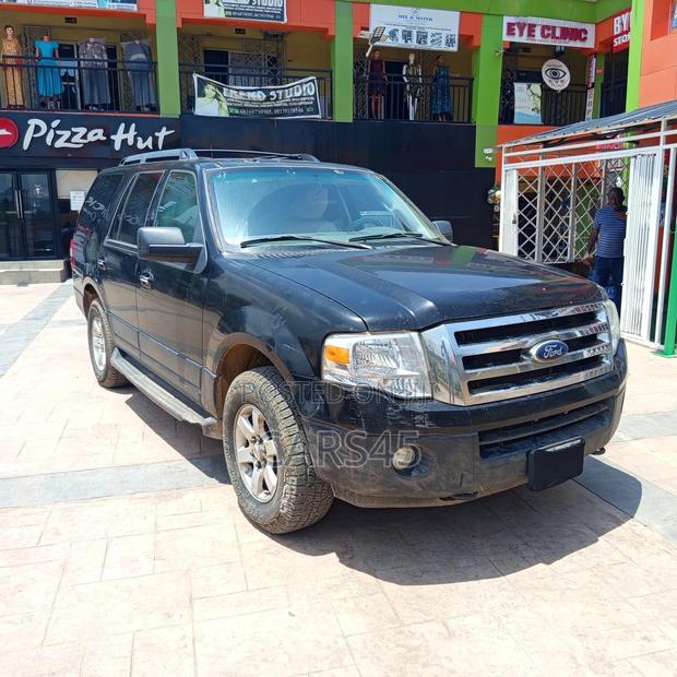 Ford Expedition 2011 Black