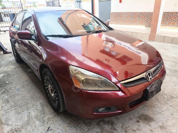 Honda Accord 2004 Burgandy