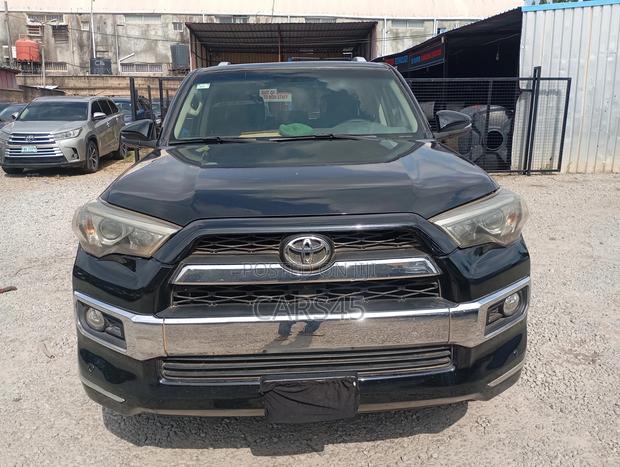 Toyota 4-Runner 2014 Black