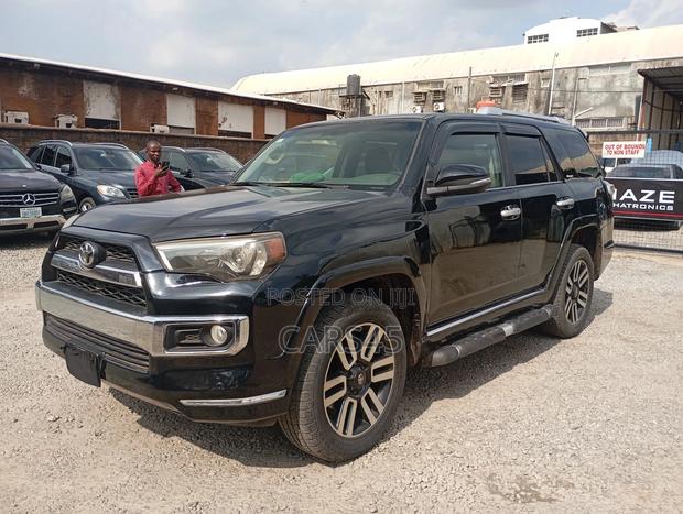 Toyota 4-Runner 2014 Black