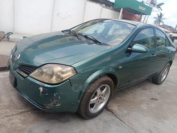 Nissan Primera 2002 Green