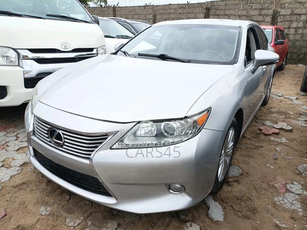 Lexus ES 2014 Silver