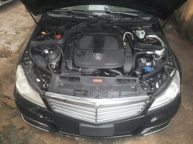 Mercedes-Benz C300 2014 Black