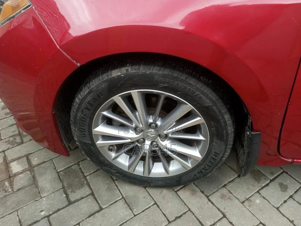 Toyota Corolla 2014 Red