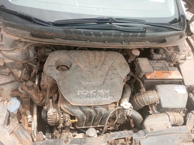 Hyundai Elantra 2013 Gray