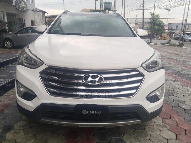 Hyundai Santa Fe 2015 White
