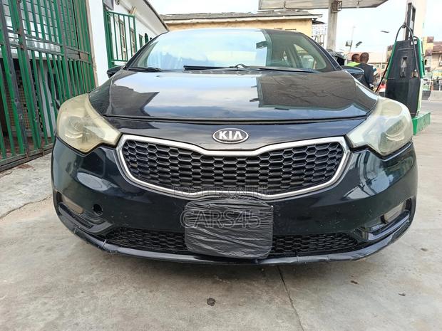 Kia Cerato 2015 Black