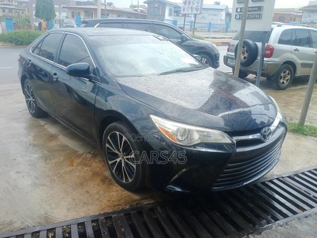 Toyota Camry 2015 Black