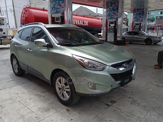 Hyundai Ix35 2012 Ivory