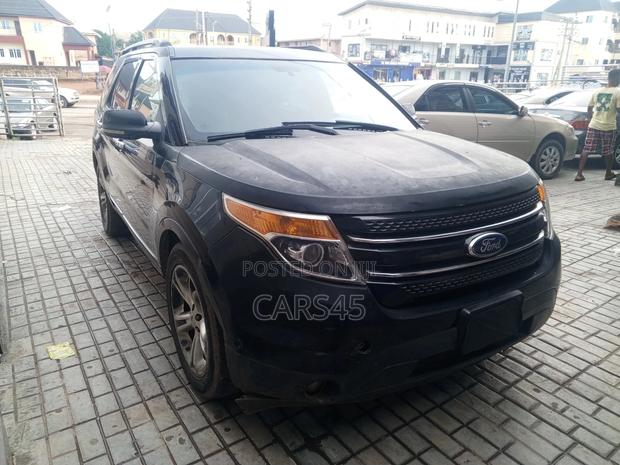 Ford Explorer Limited 4dr 4x4 (3.5L 6cyl 6A) 2012 Black