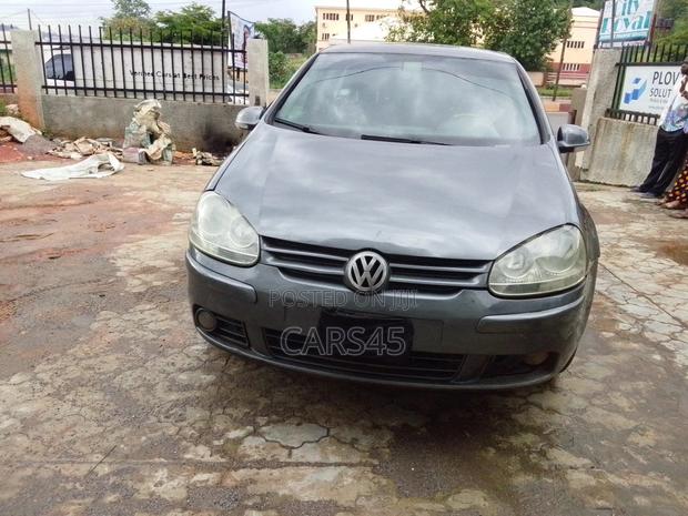 Volkswagen Golf 2006 Gray