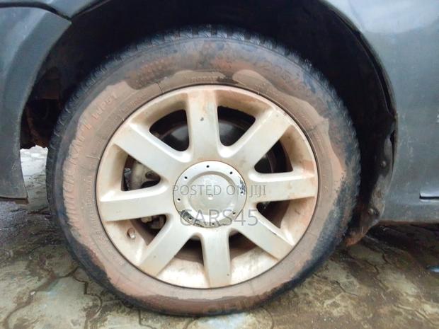 Volkswagen Golf 2006 Gray