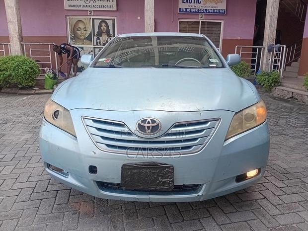 Toyota Camry XLE V6 4dr Sedan (3.5L 6cyl 6AM) 2007 Blue