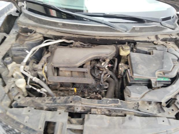 Nissan Qashqai 2015 Black