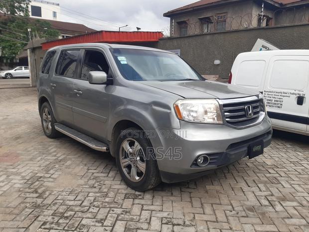 Honda Pilot 2012 Green