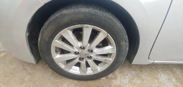 Toyota Corolla 2016 Silver