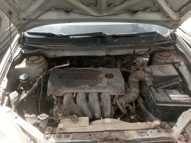 Toyota Matrix 2005 Silver