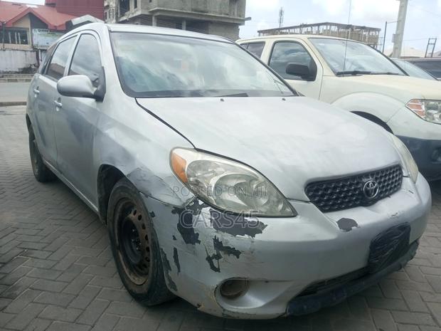 Toyota Matrix 2005 Silver