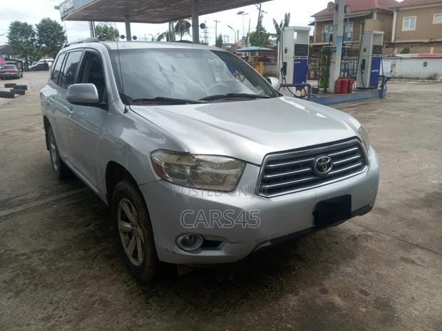 Toyota Highlander 2008 Silver